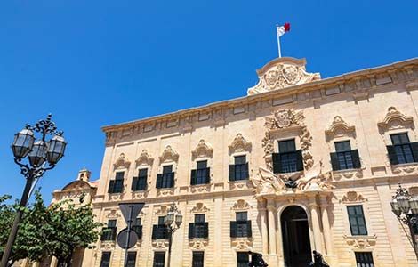 Curso en casa del profesor en Malta